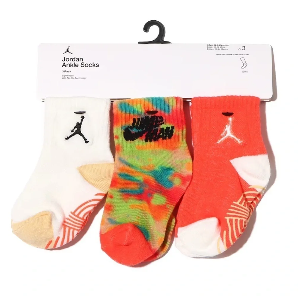 NWT Jordan MVP Newborn Ankle Gripper Socks Pack of Three